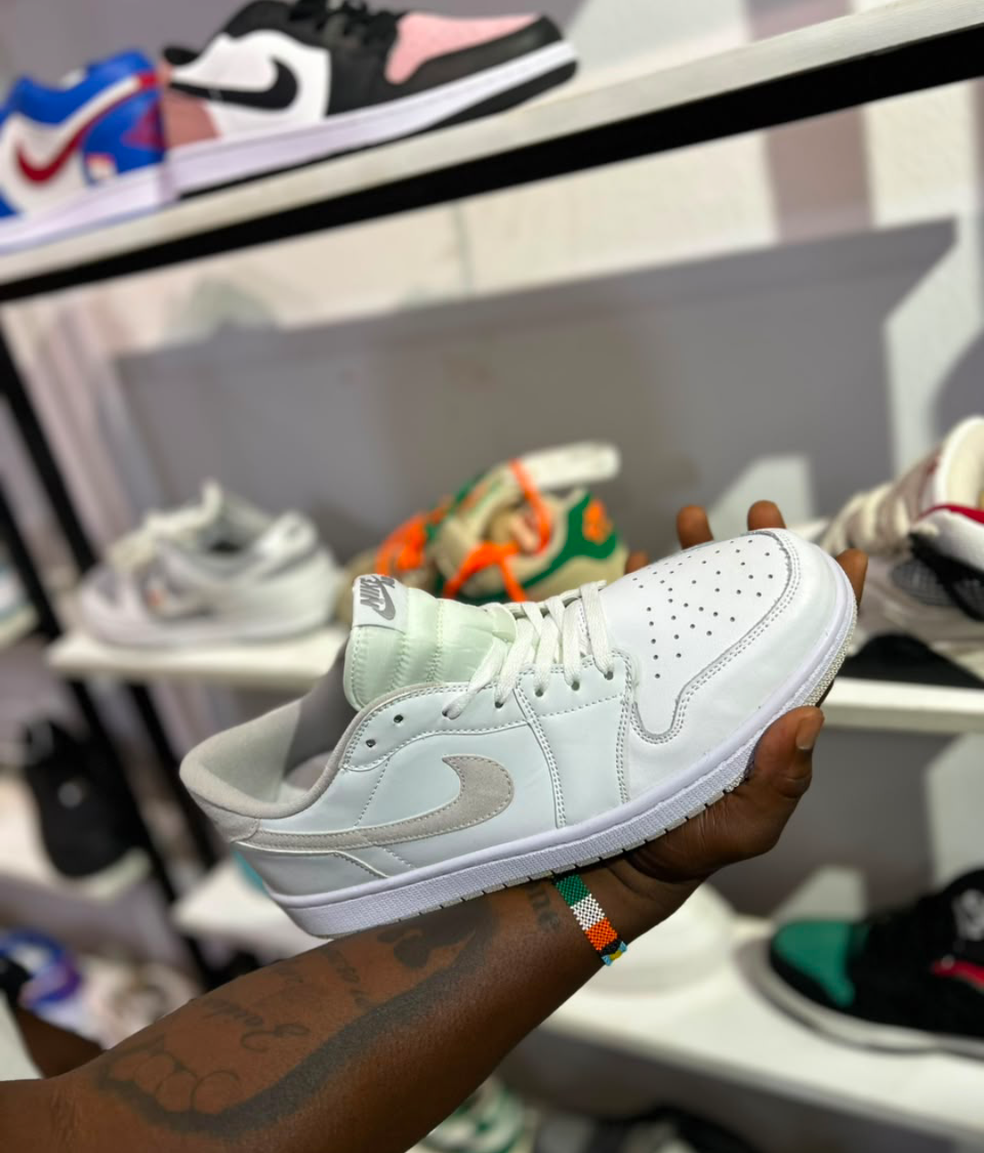 Air Jordan 1 Low White / Neutral Grey