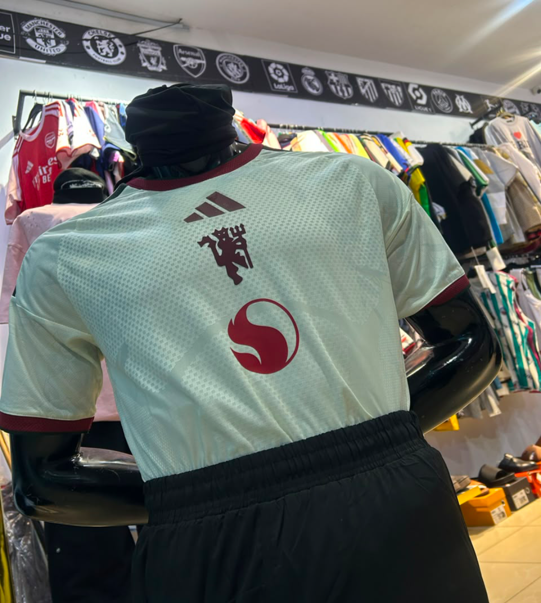 Fans Jersey — Man United Third