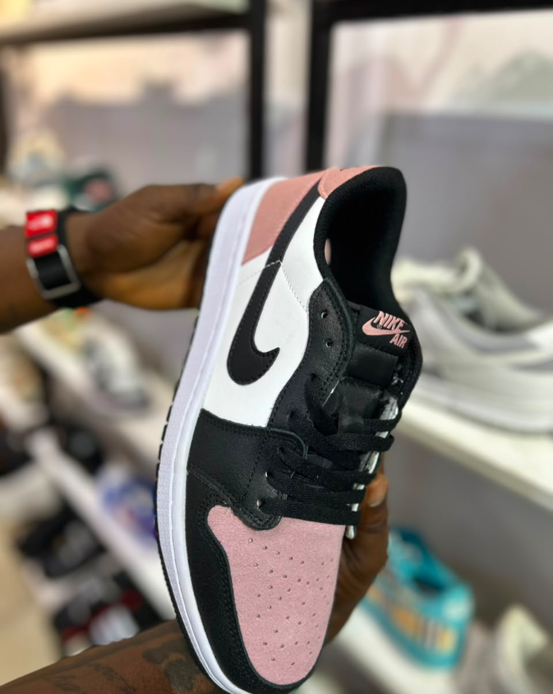 Air Jordan 1 Low Pink Quartz